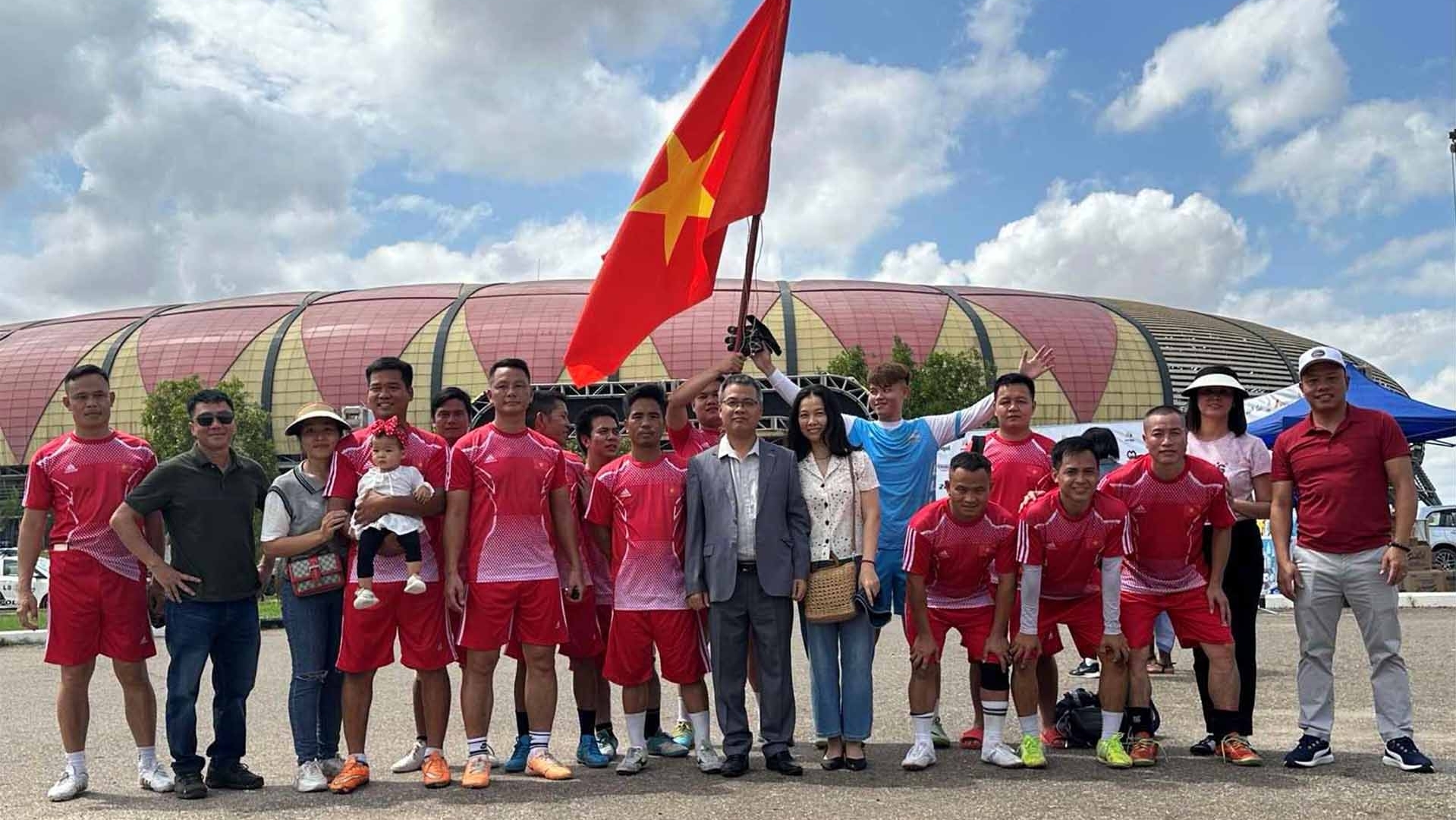 Rực rỡ sắc Việt tại sự kiện PETRO không biên giới 2025 ở Angola