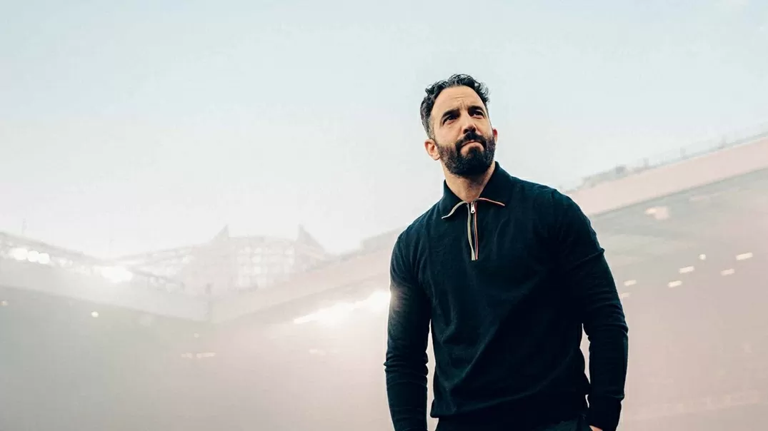 HLV Ruben Amorim ngầm chê bai Zirkzee và Hojlund HLV Ruben Amorim ngầm chê bai Zirkzee và Hojlund