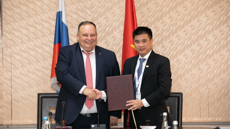 UEH - Vai trò kết nối và phát triển trong quan hệ hợp tác giáo dục Nga - Việt