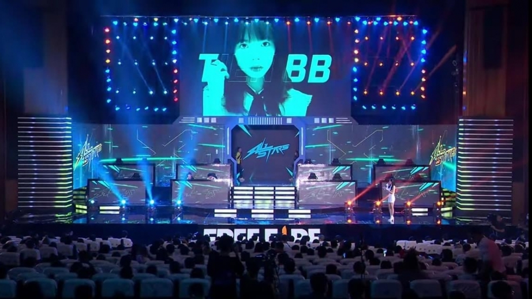 Cô gái trẻ trở thành hiện tượng sau gameshow 'Đại chiến streamer'