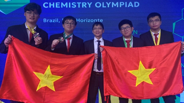 Học sinh Việt Nam giành 4 Huy chương Olympic Hóa học quốc tế Mendeleev 2025