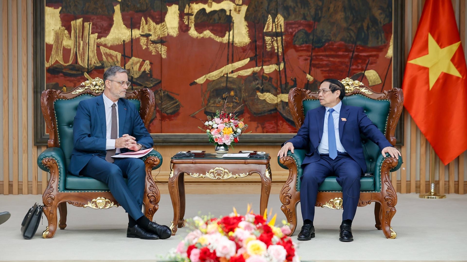 Việt Nam-Pháp: Rà soát, triển khai cụ thể hóa các thỏa thuận cấp cao