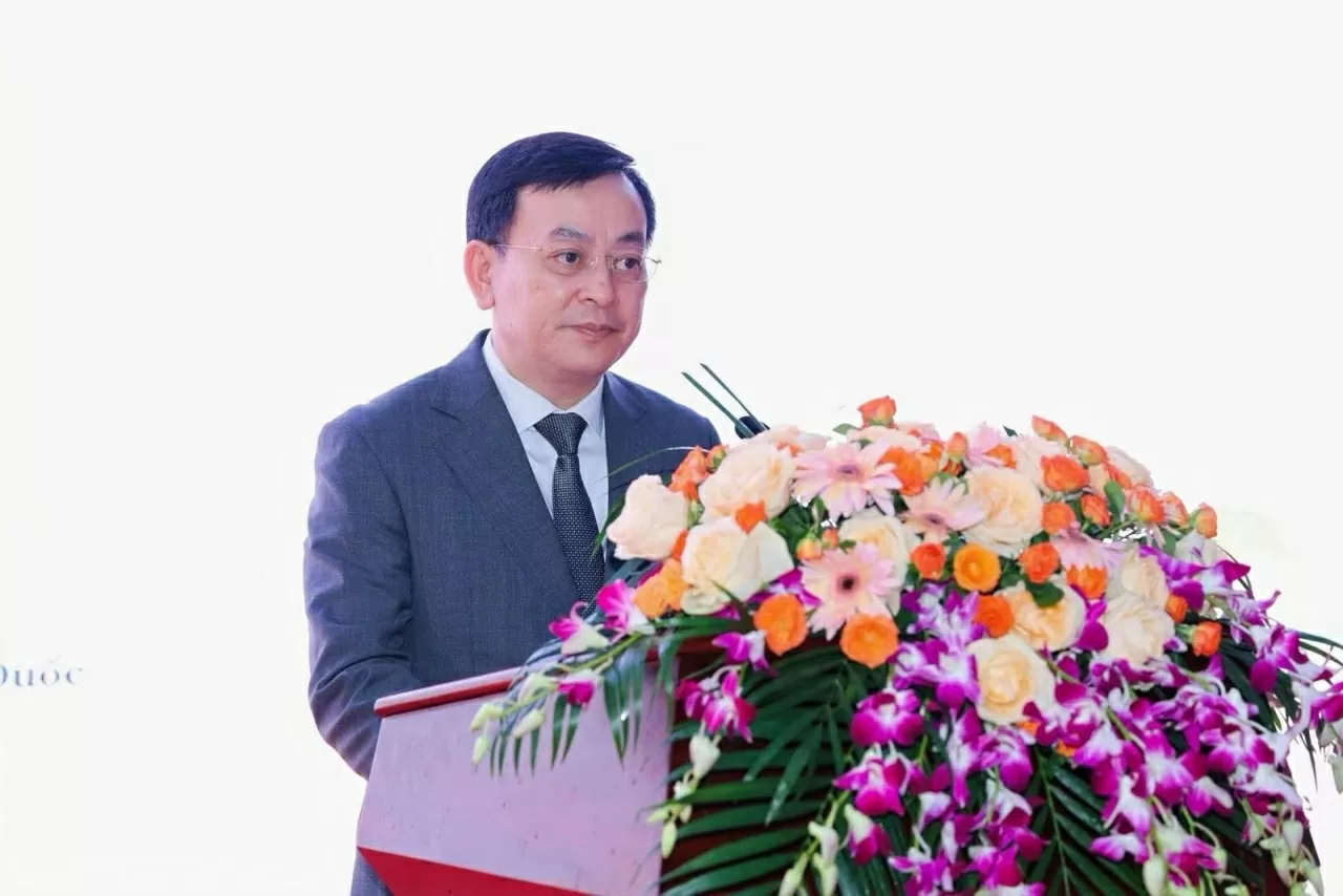 Khai mạc triển lãm chuyên đề 'Đường Cách mạng - Đồng chí Hồ Chí Minh ở Trung Quốc' tại Quảng Châu Khai mạc triển lãm chuyên đề 'Đường Cách mạng - Đồng chí Hồ Chí Minh ở Trung Quốc' tại Quảng Châu