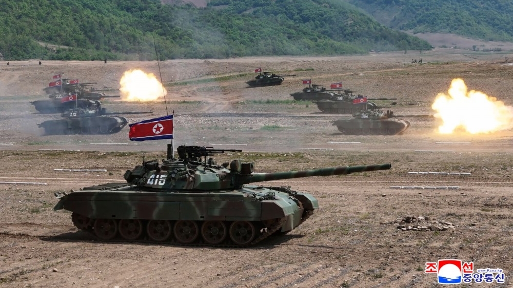 Chủ tịch Triều Tiên: Chuẩn bị toàn diện cho chiến tranh là nhiệm vụ then chốt