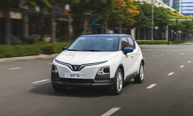 VF 5 vẫn là con Doanh số xe VinFast tháng 4/2025: VF 5 tiếp tục trở thành ‘xe điện quốc dân’