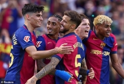 Nỗi buồn của 4 cầu thủ lập hat-trick vào lưới Barca