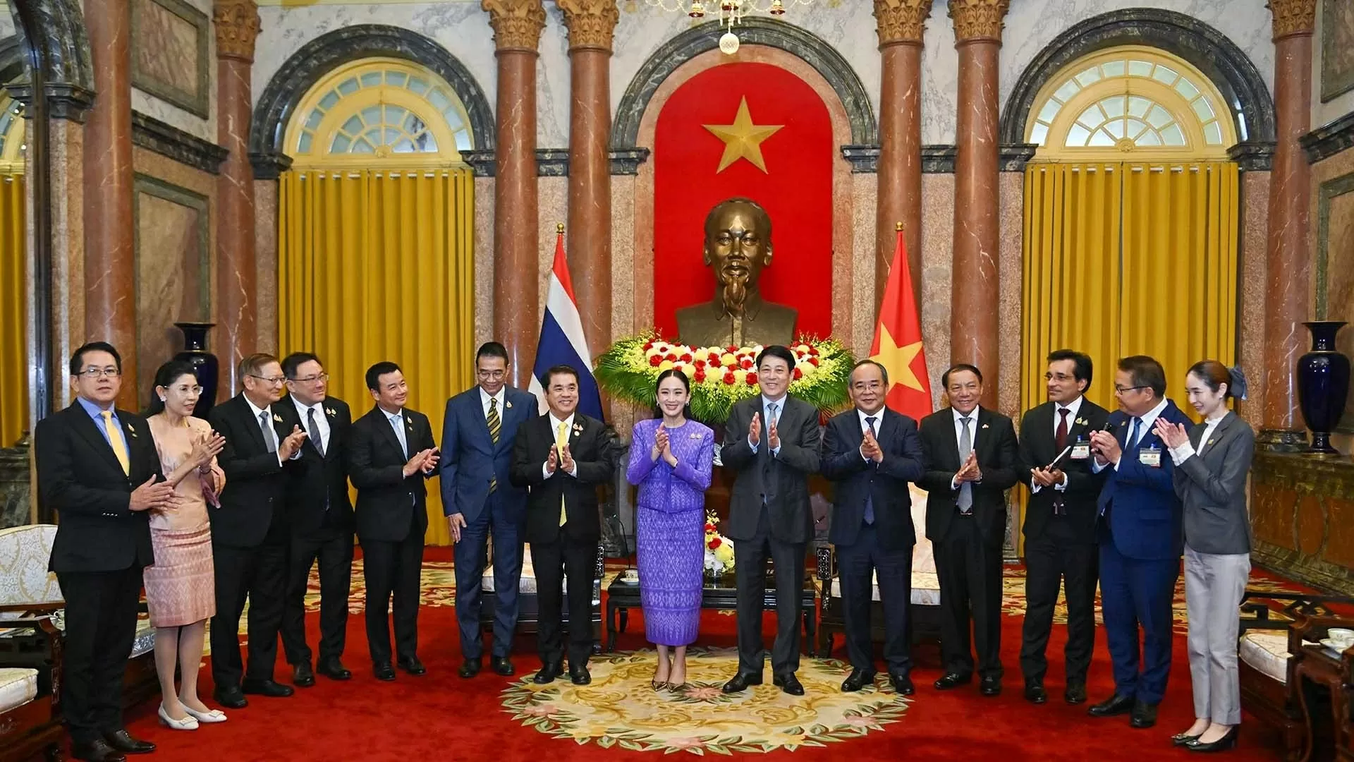 Chủ tịch nước Lương Cường tiếp Thủ tướng Thái Lan Paetongtarn Shinawatra Chủ tịch nước Lương Cường tiếp Thủ tướng Thái Lan Paetongtarn Shinawatra