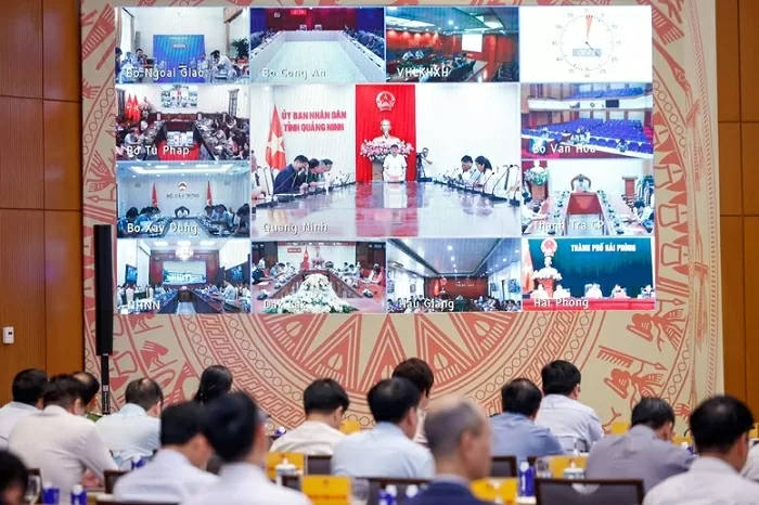 Thủ tướng Chính phủ: Đề án 06 phải gắn với đơn giản hóa, cắt bỏ các thủ tục hành chính rườm rà, gây phiền hà Thủ tướng Chính phủ: Đề án 06 phải gắn với đơn giản hóa, cắt bỏ các thủ tục hành chính rườm rà, gây phiền hà