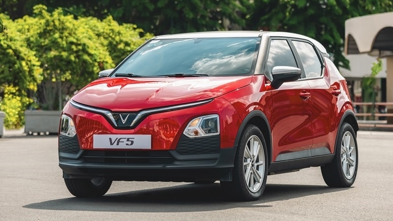 Top 10 xe ô tô bán chạy nhất tháng 4/2025: VinFast VF 5 tiếp tục dẫn đầu