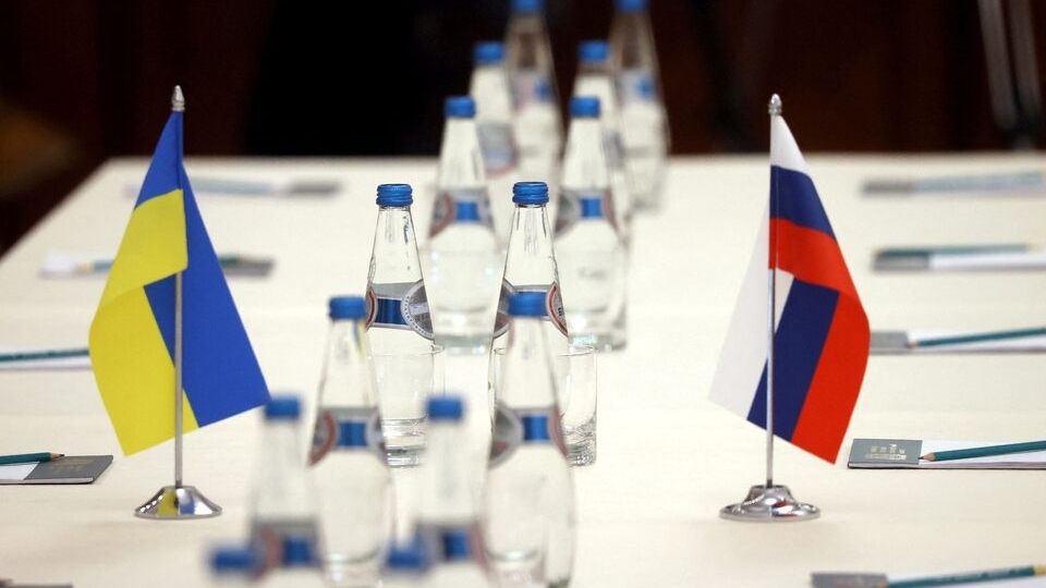 Hòa đàm Nga-Ukraine: Kiev xác nhận cử phái đoàn, đã gửi bản ghi nhớ cho Điện Kremlin, Moscow điện đàm với Washington trước giờ 'G'