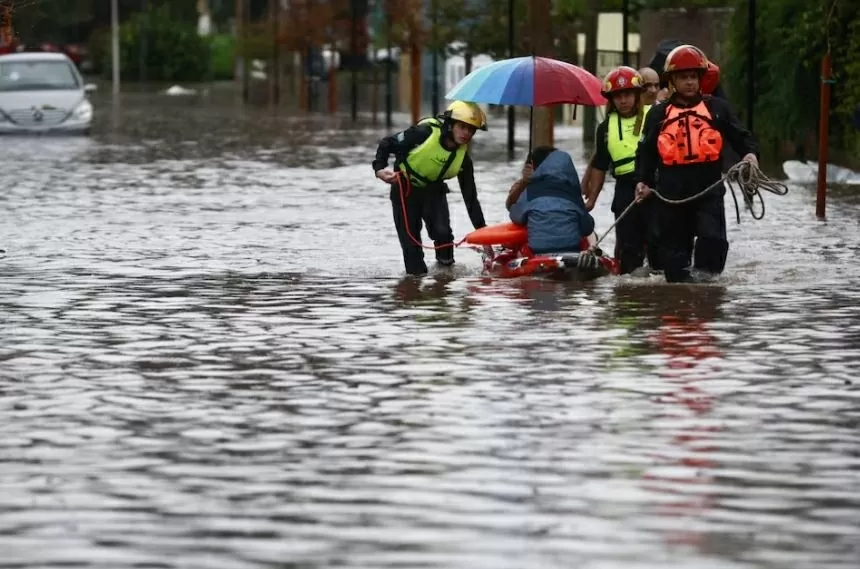 Lũ lụt nghiêm trọng ở Argentina ảnh hưởng tới hàng nghìn người