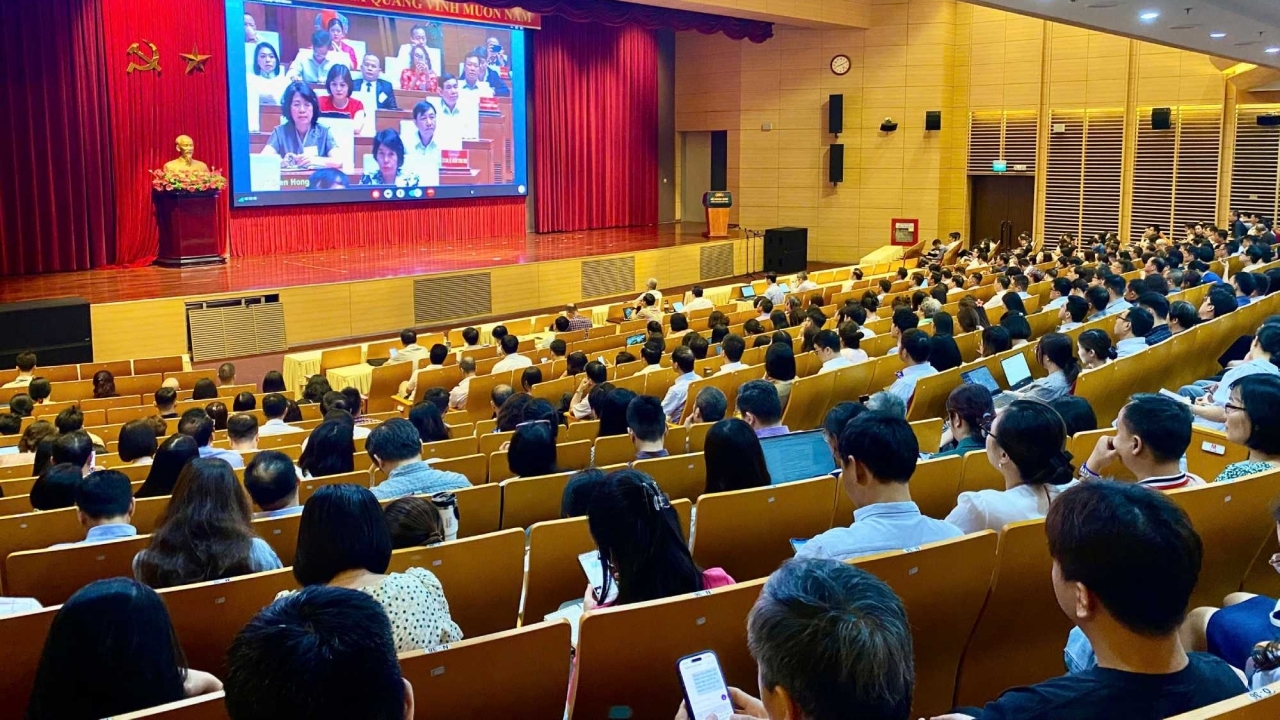 Điểm cầu Bộ Ngoại giao dự Hội nghị toàn quốc quán triệt, triển khai Nghị quyết số 66 và Nghị quyết số 68 của Bộ Chính trị