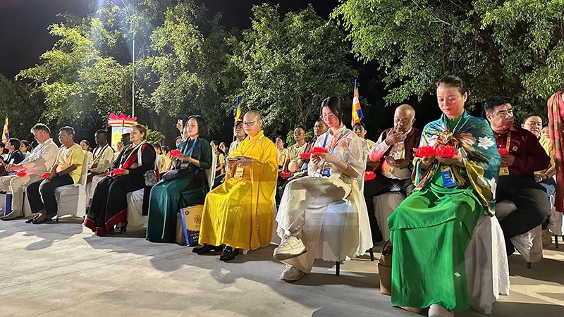 Đại đức Thích Minh Không: 'Đoàn kết và tôn trọng nhân phẩm - Những giá trị cốt lõi để phát triển bền vững'