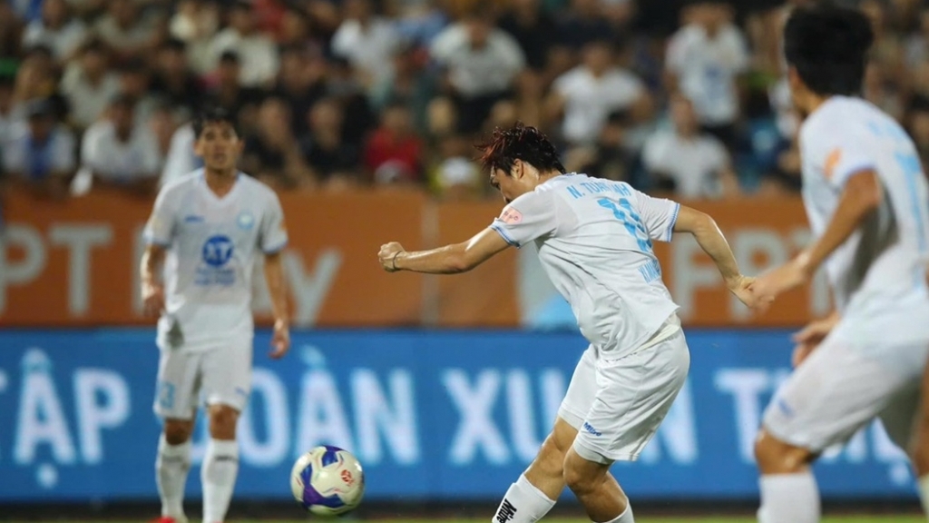 CLB Nam Định 6-1 HAGL: Một bước tới ngôi vô địch