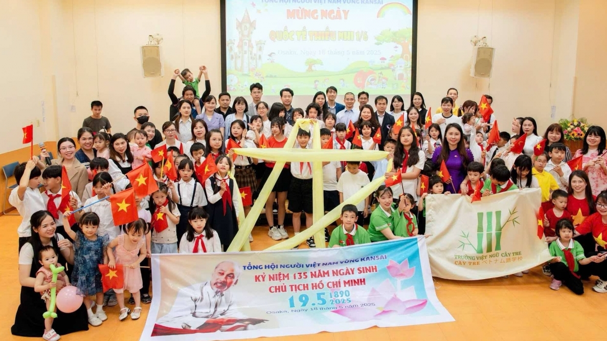 Quê hương Việt Nam qua tranh vẽ của thiếu nhi kiều bào tại Nhật Bản