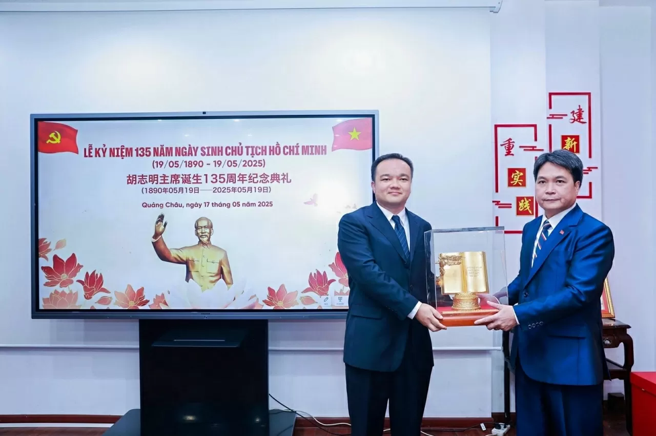 Lễ Kỷ niệm 135 năm Ngày sinh Chủ tịch Hồ Chí Minh tại Quảng Châu, Trung Quốc