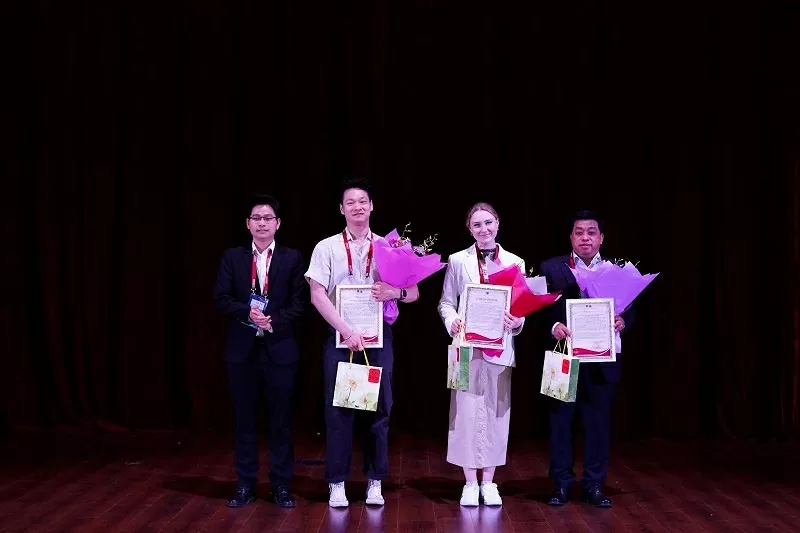 Giai điệu Thanh niên 2025: Thanh âm khát vọng gắn kết tình hữu nghị Việt-Nga Giai điệu Thanh niên 2025: Thanh âm khát vọng gắn kết tình hữu nghị Việt-Nga