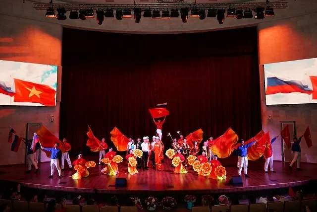 Giai điệu Thanh niên 2025: Thanh âm khát vọng gắn kết tình hữu nghị Việt-Nga Giai điệu Thanh niên 2025: Thanh âm khát vọng gắn kết tình hữu nghị Việt-Nga