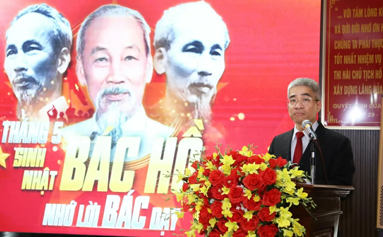 Phó Bí thư chuyên trách Đảng ủy Bộ Ngoại giao Nguyễn Đắc Thành buổi sinh hoạt chính trị Phó Bí thư chuyên trách Đảng ủy Bộ Ngoại giao Nguyễn Đắc Thành buổi sinh hoạt chính trị