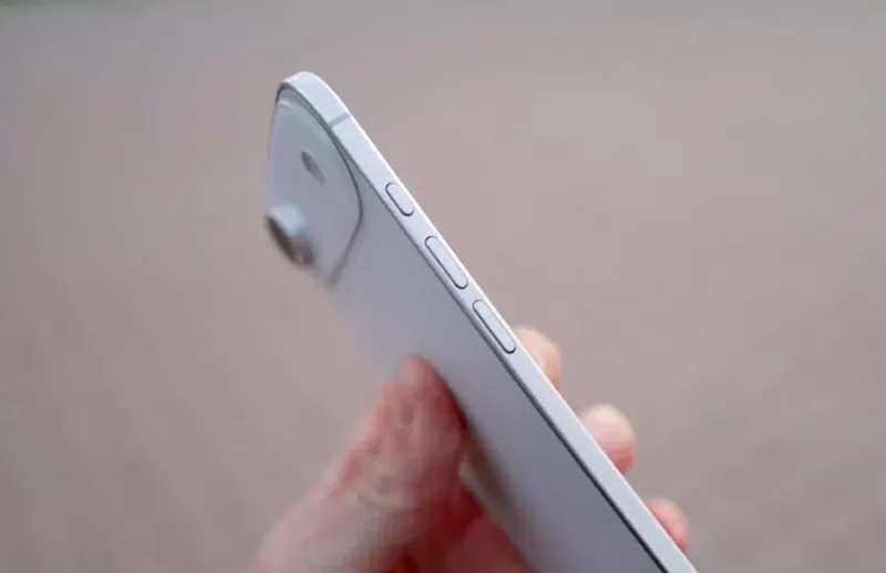 Hình ảnh bản dựng cho thấy thiết kế siêu mỏng của iPhone 17 Air Hình ảnh bản dựng cho thấy thiết kế siêu mỏng của iPhone 17 Air