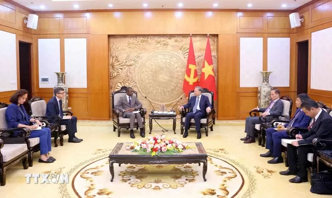 Việt Nam-UNESCO: Chia sẻ các giá trị chung về văn hoá phục vụ phát triển bền vững trong kỷ nguyên mới Việt Nam-UNESCO: Chia sẻ các giá trị chung về văn hoá phục vụ phát triển bền vững trong kỷ nguyên mới