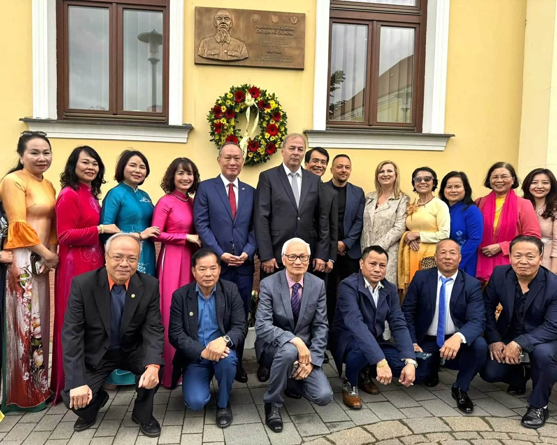 Kỷ niệm 135 năm Ngày sinh Chủ tịch Hồ Chí Minh tại Slovakia Kỷ niệm 135 năm Ngày sinh Chủ tịch Hồ Chí Minh tại Slovakia