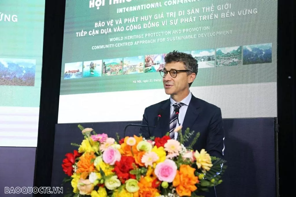 Bảo vệ và phát huy giá trị di sản thế giới: Tiếp cận dựa vào cộng đồng vì sự phát triển bền vững Bảo vệ và phát huy giá trị di sản thế giới: Tiếp cận dựa vào cộng đồng vì sự phát triển bền vững