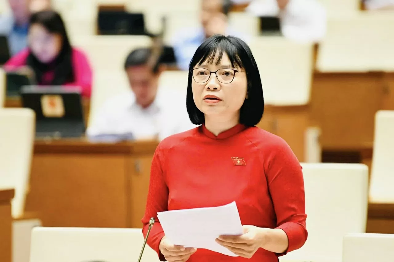 ĐBQH Nguyễn Thị Việt Nga ĐBQH Nguyễn Thị Việt Nga