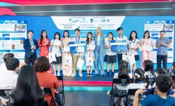 Học sinh THPT Chuyên Chu Văn An giành giải cao tại cuộc thi về AI