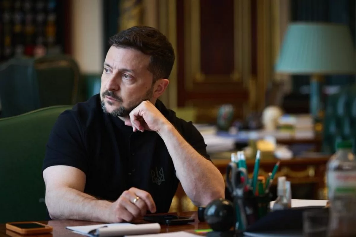 Nga 'tấn công' vào tính hợp pháp của Tổng thống Zelensky, Ukraine có sự thay đổi liên quan việc đàm phán với Mosow Nga 'tấn công' vào tính hợp pháp của Tổng thống Zelensky, Ukraine có sự thay đổi liên quan việc đàm phán với Mosow