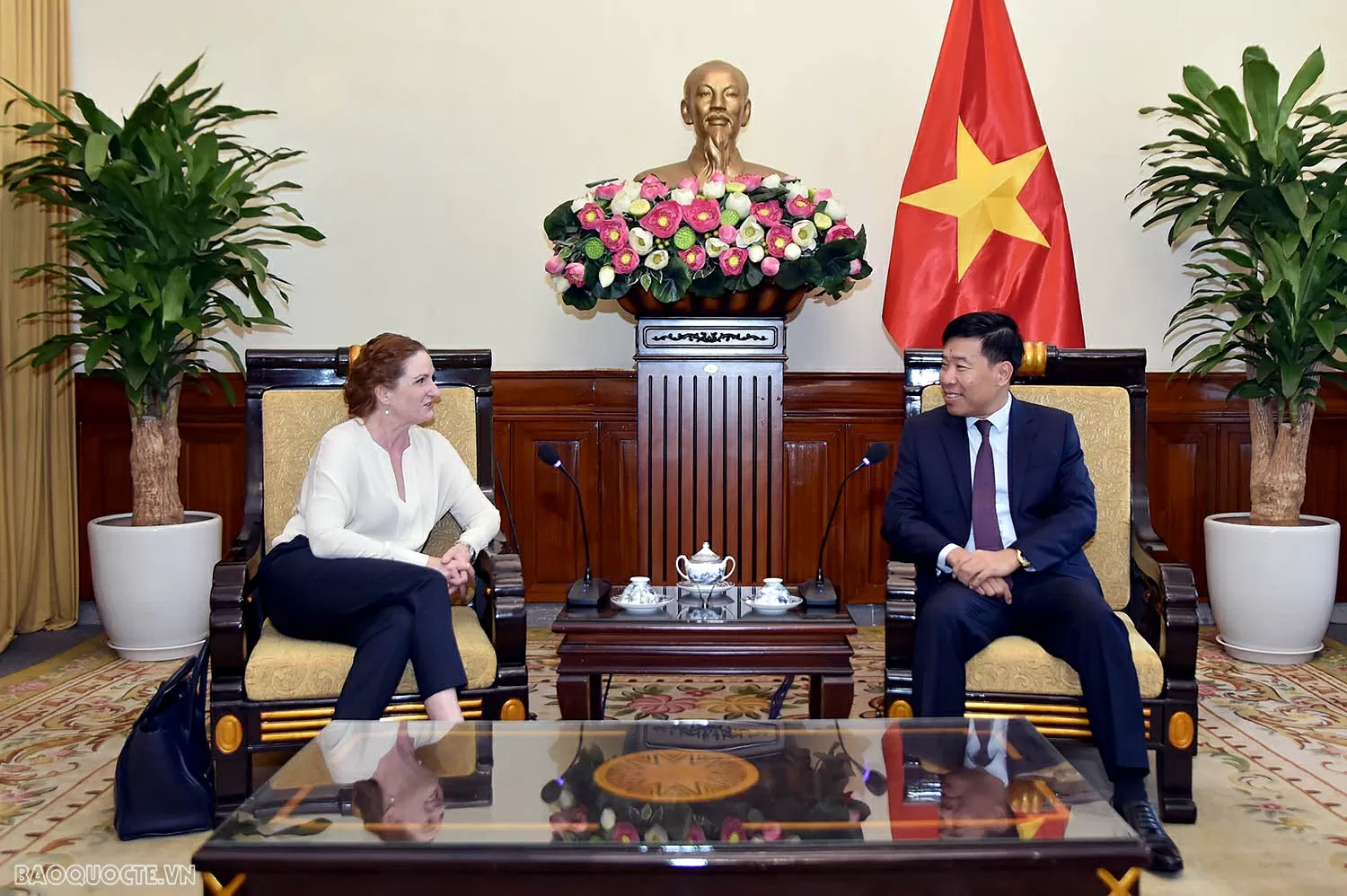 Thứ trưởng Ngoại giao Nguyễn Mạnh Cường tiếp Đại sứ New Zealand Đưa quan hệ Việt Nam-New Zealand phát triển sâu sắc và toàn diện hơn