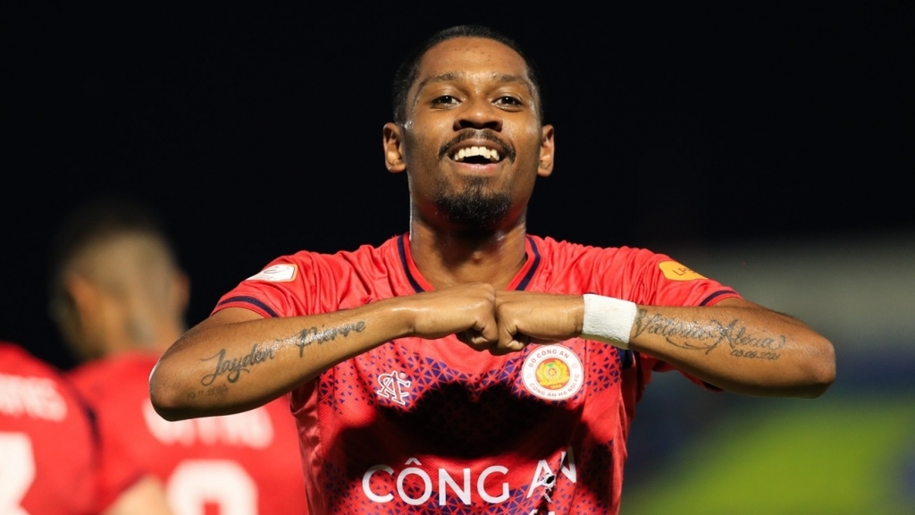 Danh sách triệu tập đội tuyển Việt Nam: Lần đầu cho Cao Pendant Quang Vinh