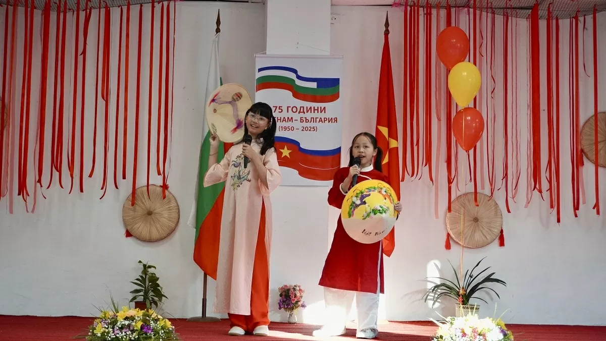 Tiết mục của thiếu nhi Việt Nam. Tiết mục của thiếu nhi Việt Nam.