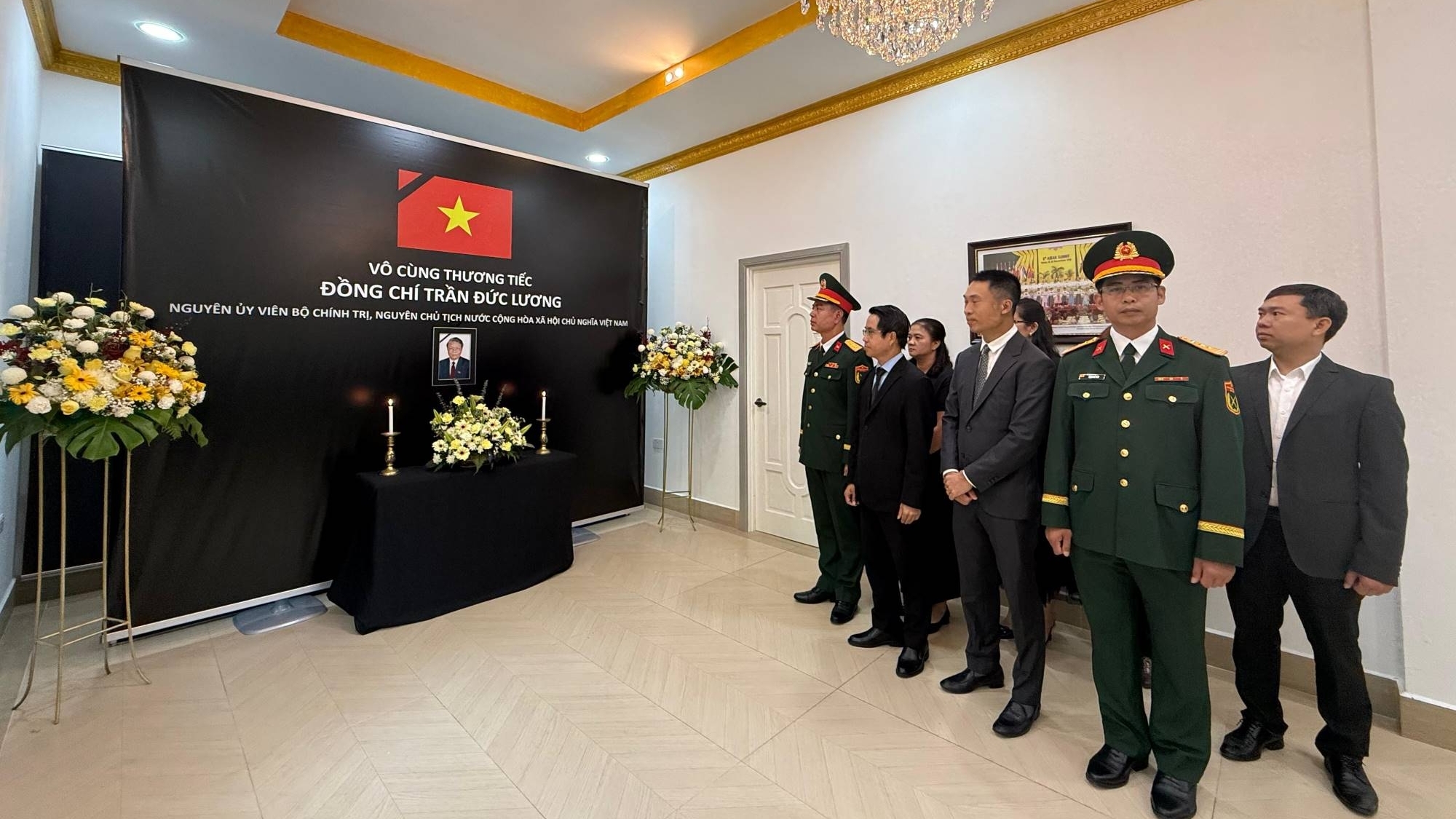 Đại sứ quán Việt Nam tại Brunei tổ chức lễ viếng nguyên Chủ tịch nước Trần Đức Lương