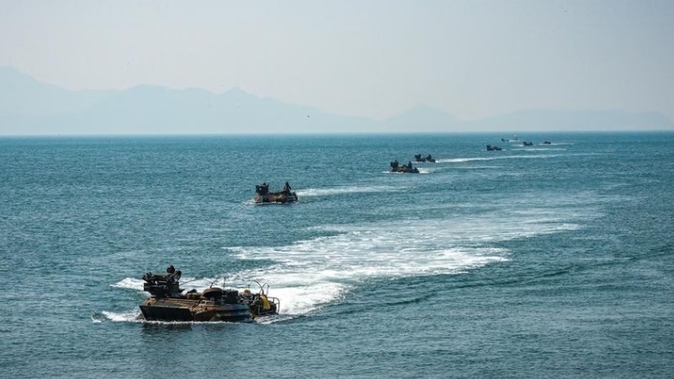 Phản ứng của Hàn Quốc khi Trung Quốc thiết lập vùng cấm tàu thuyền trên Biển Hoàng Hải