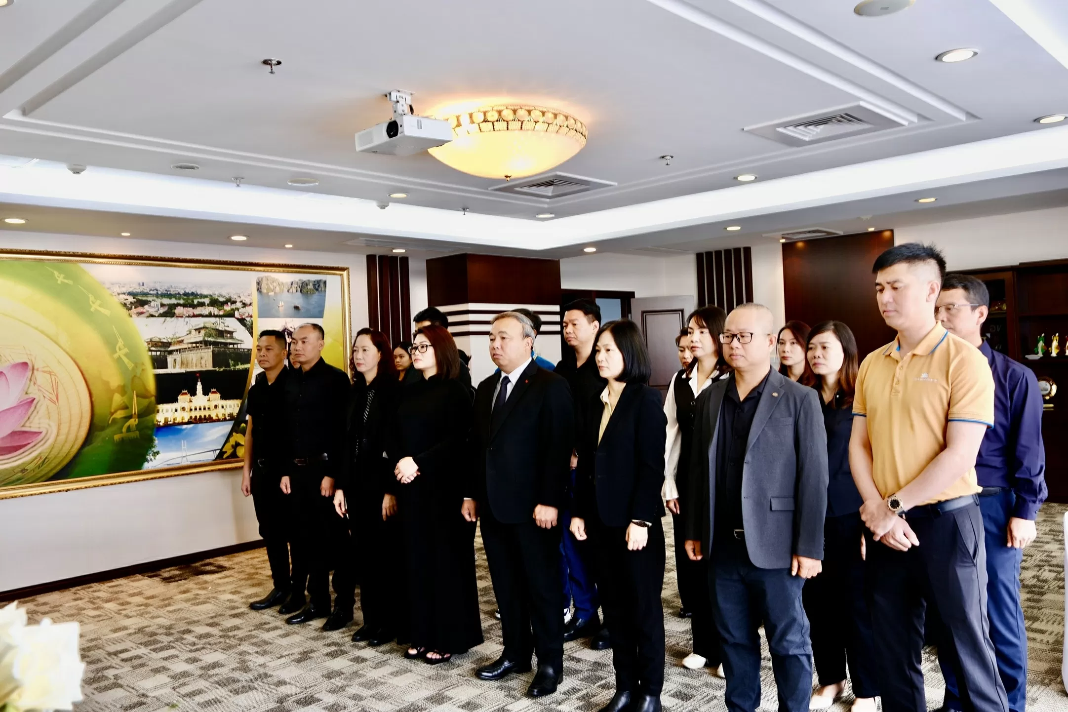 Tổng Lãnh sự quán Việt Nam tại Thượng Hải tổ chức lễ viếng nguyên Chủ tịch nước Trần Đức Lương Tổng Lãnh sự quán Việt Nam tại Thượng Hải tổ chức lễ viếng nguyên Chủ tịch nước Trần Đức Lương