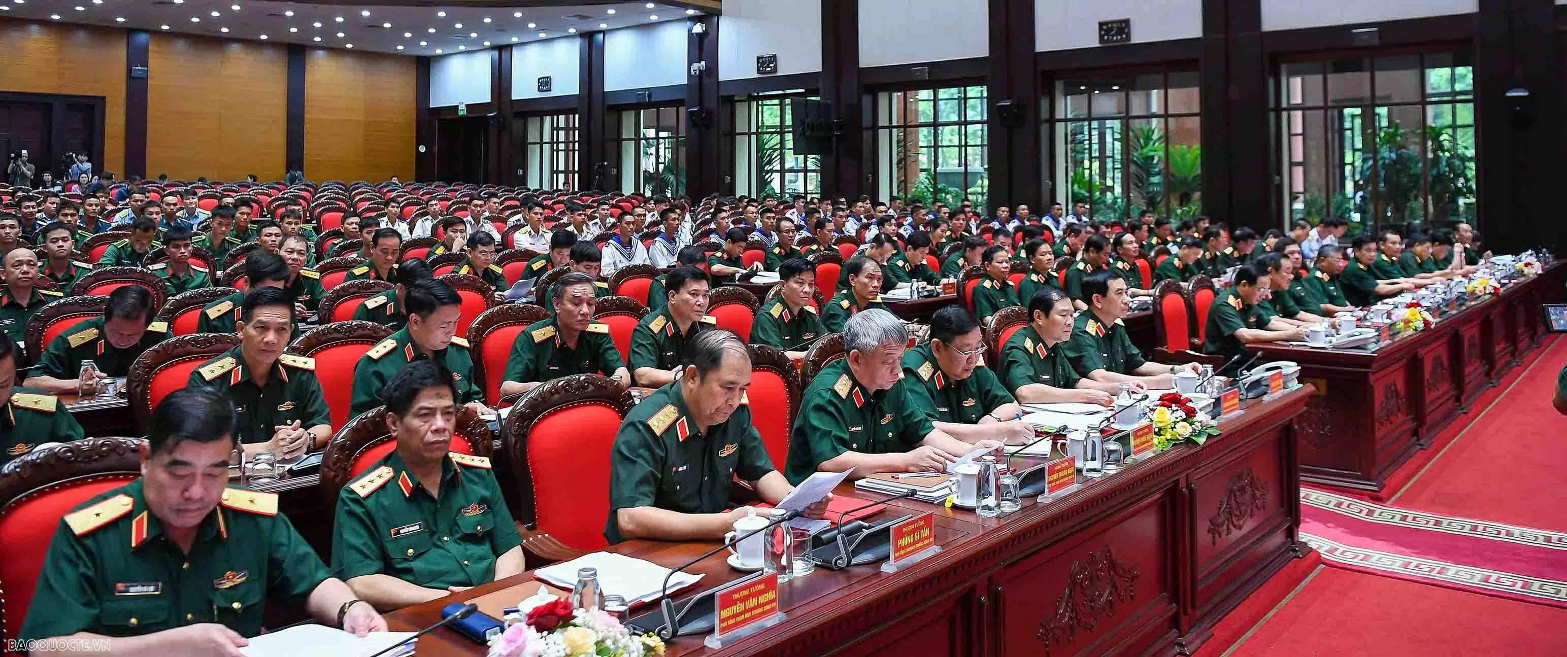 Bộ Quốc phòng có hơn 400 nghìn ý kiến góp ý về dự thảo Nghị quyết sửa đổi, bổ sung một số điều của Hiến pháp năm 2013 Bộ Quốc phòng có hơn 400 nghìn ý kiến góp ý về dự thảo Nghị quyết sửa đổi, bổ sung một số điều của Hiến pháp năm 2013