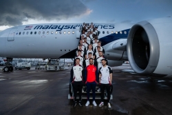 Man Utd công bố danh sách đấu đội của tiền vệ Hoàng Đức