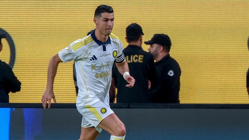 Cristiano Ronaldo giành giải thưởng an ủi