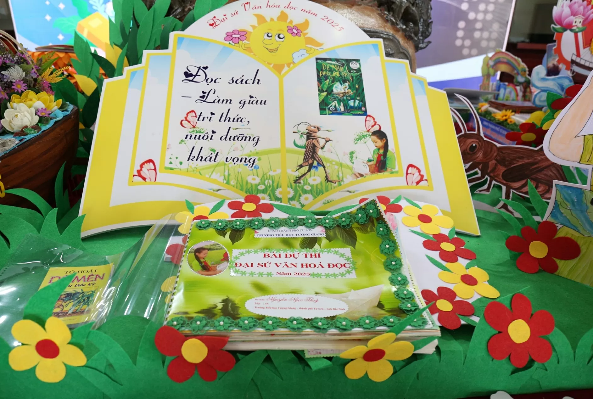 Cuộc thi 'Đại sứ văn hóa đọc tỉnh Bắc Ninh năm 2025': Hình thành thói quen và kỹ năng đọc sách cho thế hệ trẻ Cuộc thi 'Đại sứ văn hóa đọc tỉnh Bắc Ninh năm 2025': Hình thành thói quen và kỹ năng đọc sách cho thế hệ trẻ