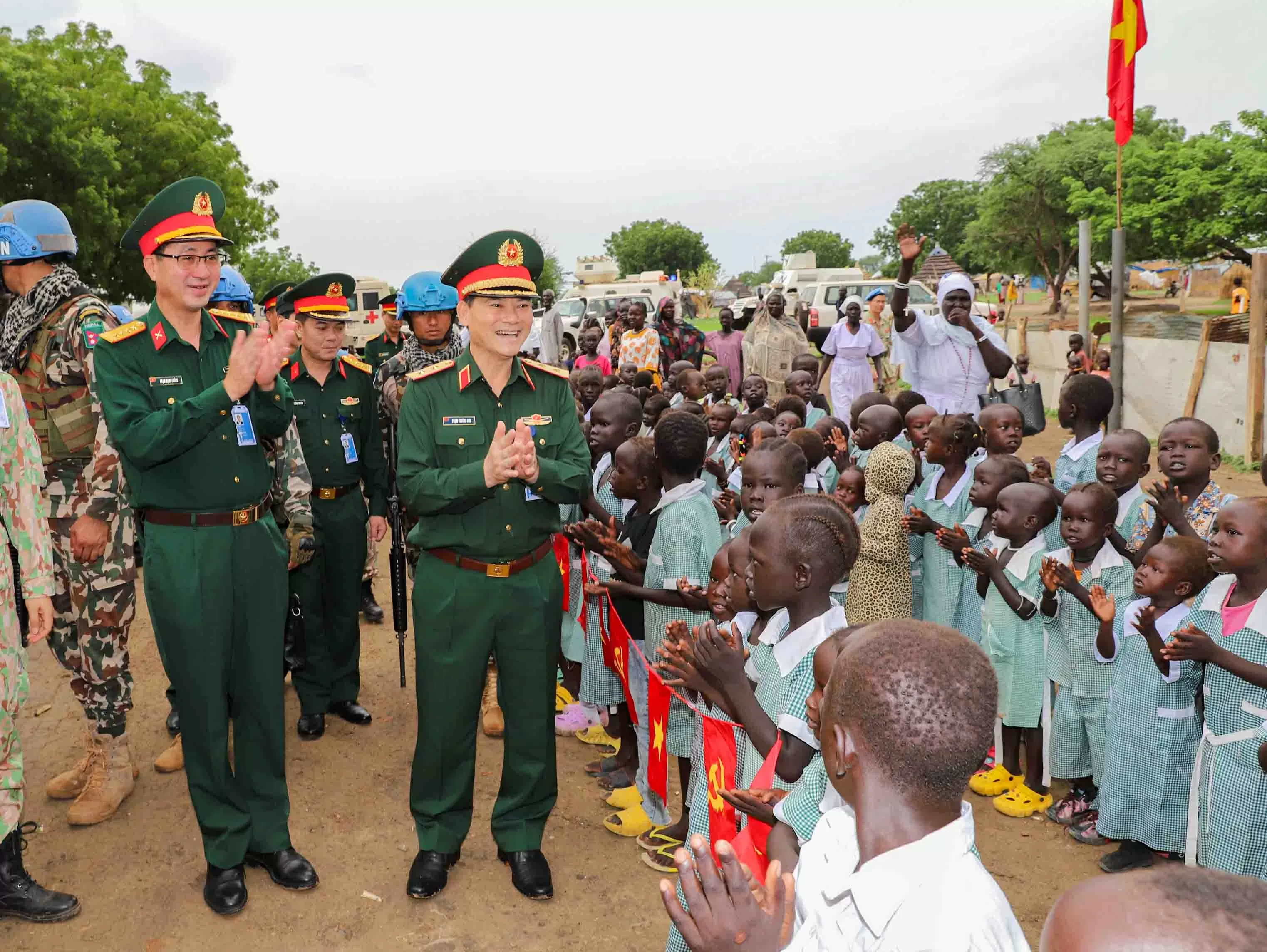 Gìn giữ hoà bình - Sứ mệnh toàn cầu, trái tim Việt Nam