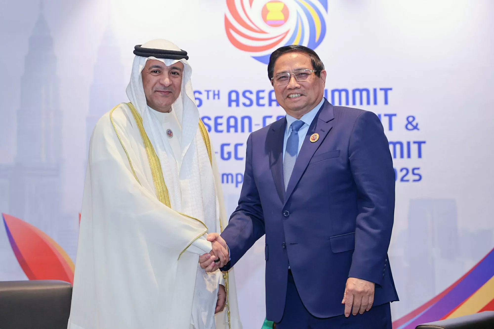 TThủ tướng Chính phủ Phạm Minh Chính gặp Tổng Thư ký Hội đồng hợp tác vùng Vịnh GCC Các nước GCC đều coi trọng và mong muốn đẩy mạnh hợp tác với Việt Nam