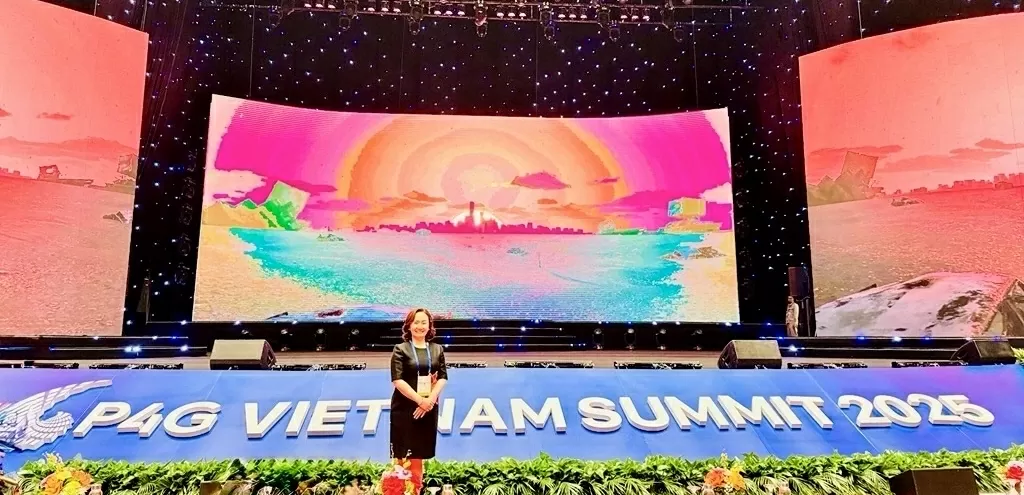 Bà Đặng Huỳnh Ức My - Chủ tịch TTC AgriS tham dự Hội nghị Thượng đỉnh P4G tổ chức tại Hà Nội (tháng 4/2025) Bà Đặng Huỳnh Ức My - Chủ tịch TTC AgriS tham dự Hội nghị Thượng đỉnh P4G tổ chức tại Hà Nội (tháng 4/2025)