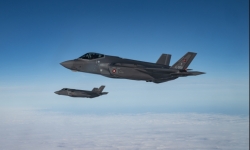 Vũ khí công nghệ cao: Bước tiến mới và những thách thức toàn cầu