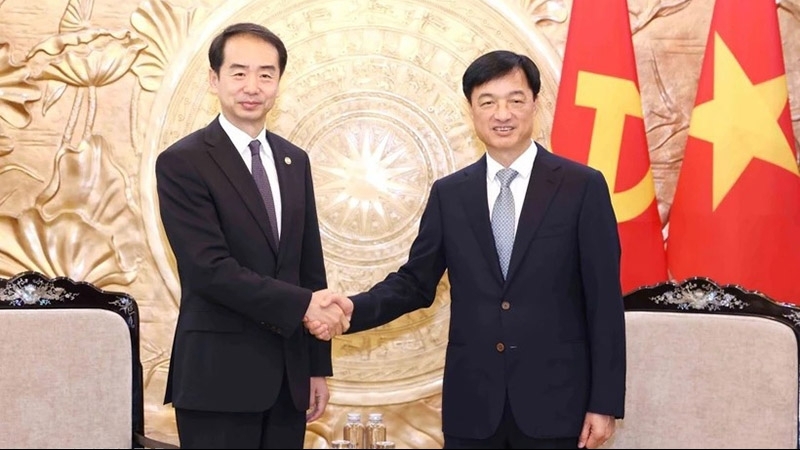 Chủ nhiệm Ủy ban Kiểm tra Trung ương Nguyễn Duy Ngọc tiếp Đại sứ Trung Quốc Hà Vĩ