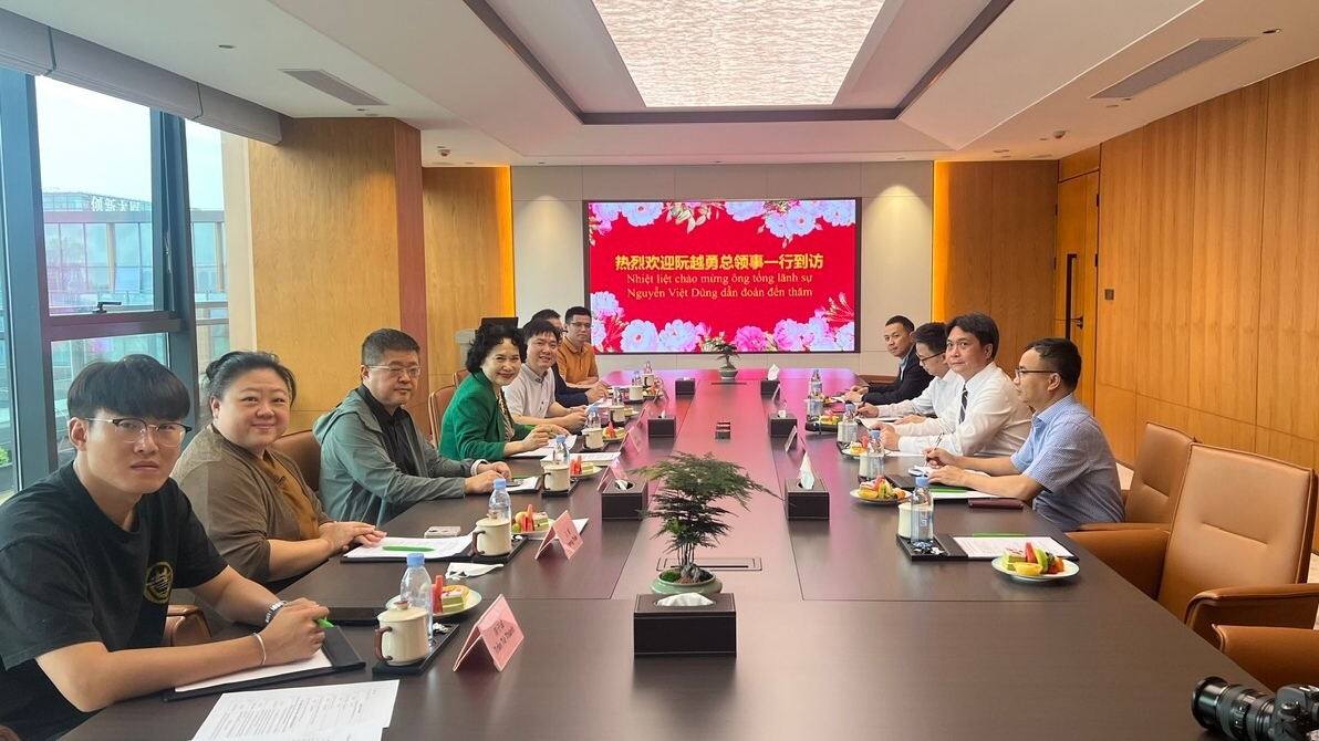 Tăng cường hợp tác giữa các trường đại học, cơ sở nghiên cứu và các doanh nghiệp tư nhân Việt Nam-Thâm Quyến, Trung Quốc