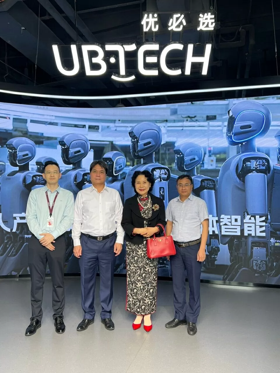 Tăng cường hợp tác giữa các trường đại học, cơ sở nghiên cứu và các doanh nghiệp tư nhân Việt Nam-Thâm Quyến, Trung Quốc Tăng cường hợp tác giữa các trường đại học, cơ sở nghiên cứu và các doanh nghiệp tư nhân Việt Nam-Thâm Quyến, Trung Quốc