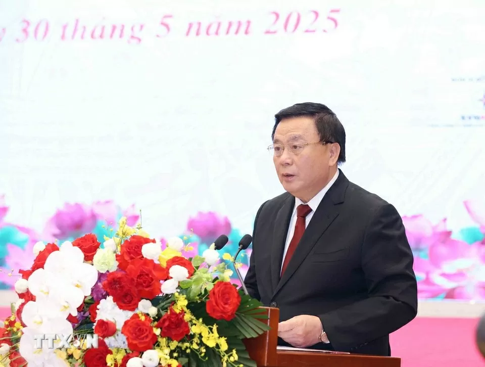 Dấu mốc 100 năm và chiến lược phát triển nền báo chí cách mạng trong kỷ nguyên mới Dấu mốc 100 năm và chiến lược phát triển nền báo chí cách mạng trong kỷ nguyên mới