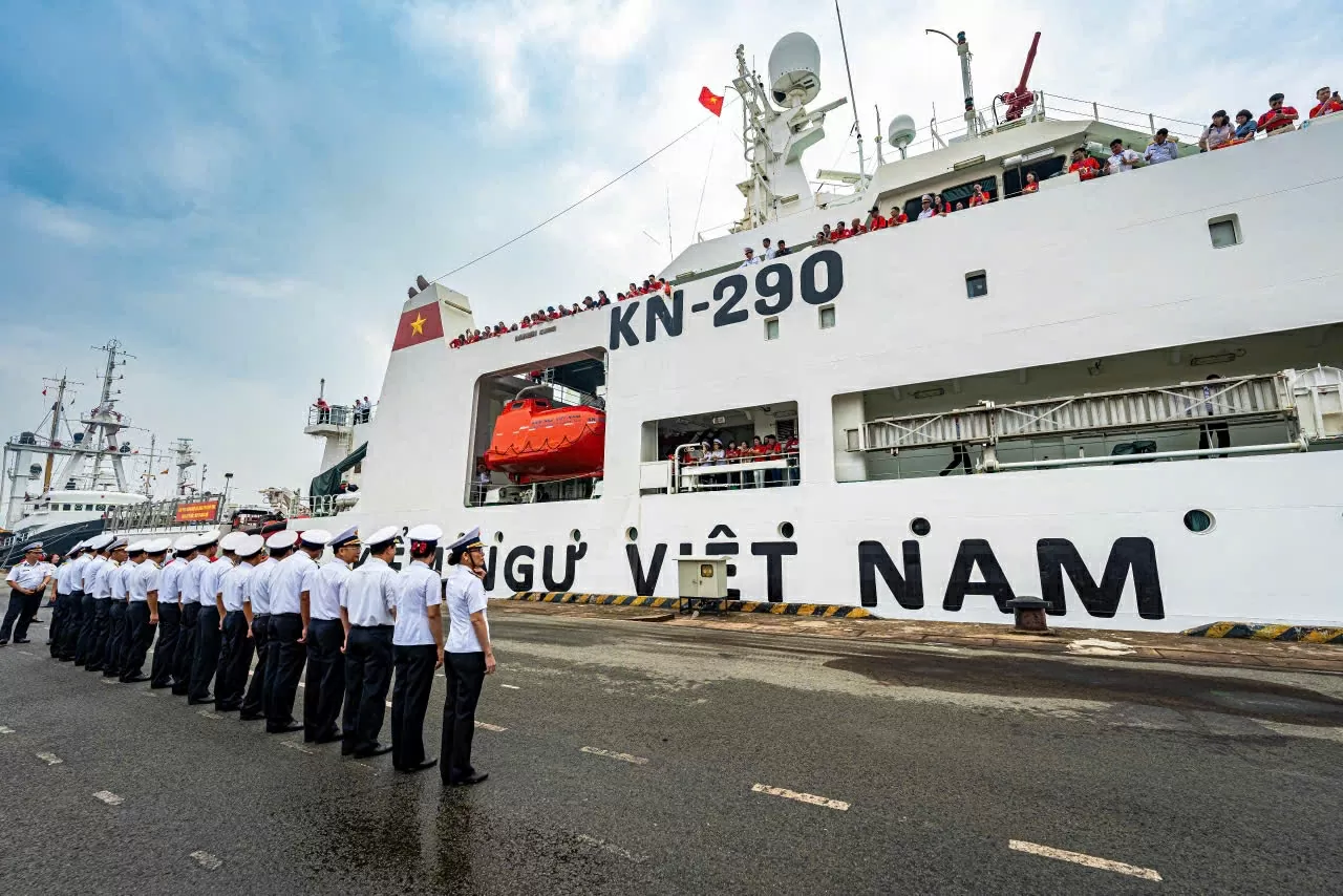 Thăm Trường Sa: Chuyến công tác đặc biệt của Hội Nhà báo Việt Nam Thăm Trường Sa: Chuyến công tác đặc biệt của Hội Nhà báo Việt Nam