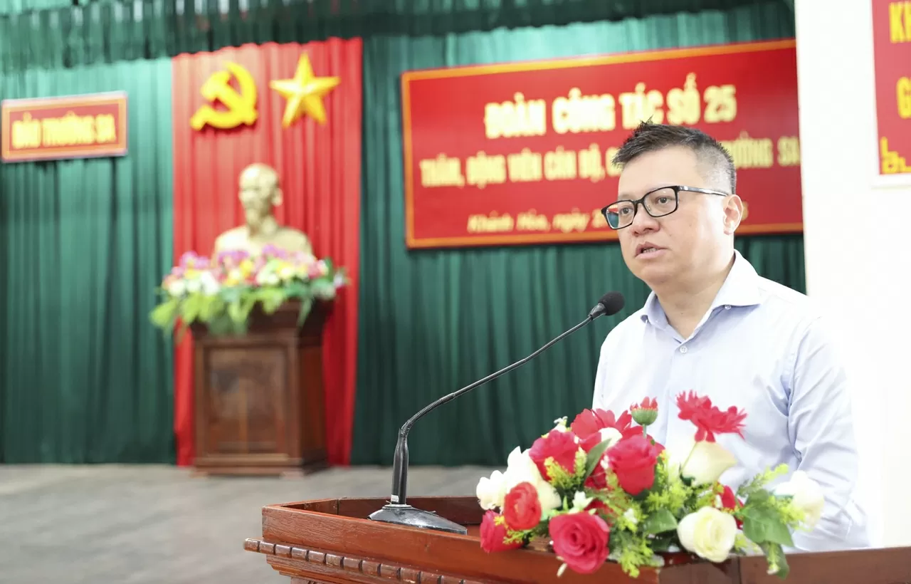 Thăm Trường Sa: Chuyến công tác đặc biệt của Hội Nhà báo Việt Nam Thăm Trường Sa: Chuyến công tác đặc biệt của Hội Nhà báo Việt Nam